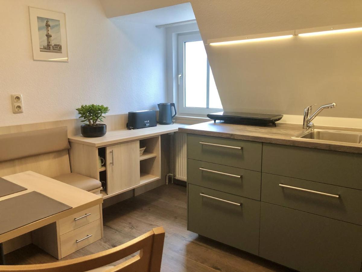 Gruenblau Relax Pension & Apartments 로스토크 외부 사진