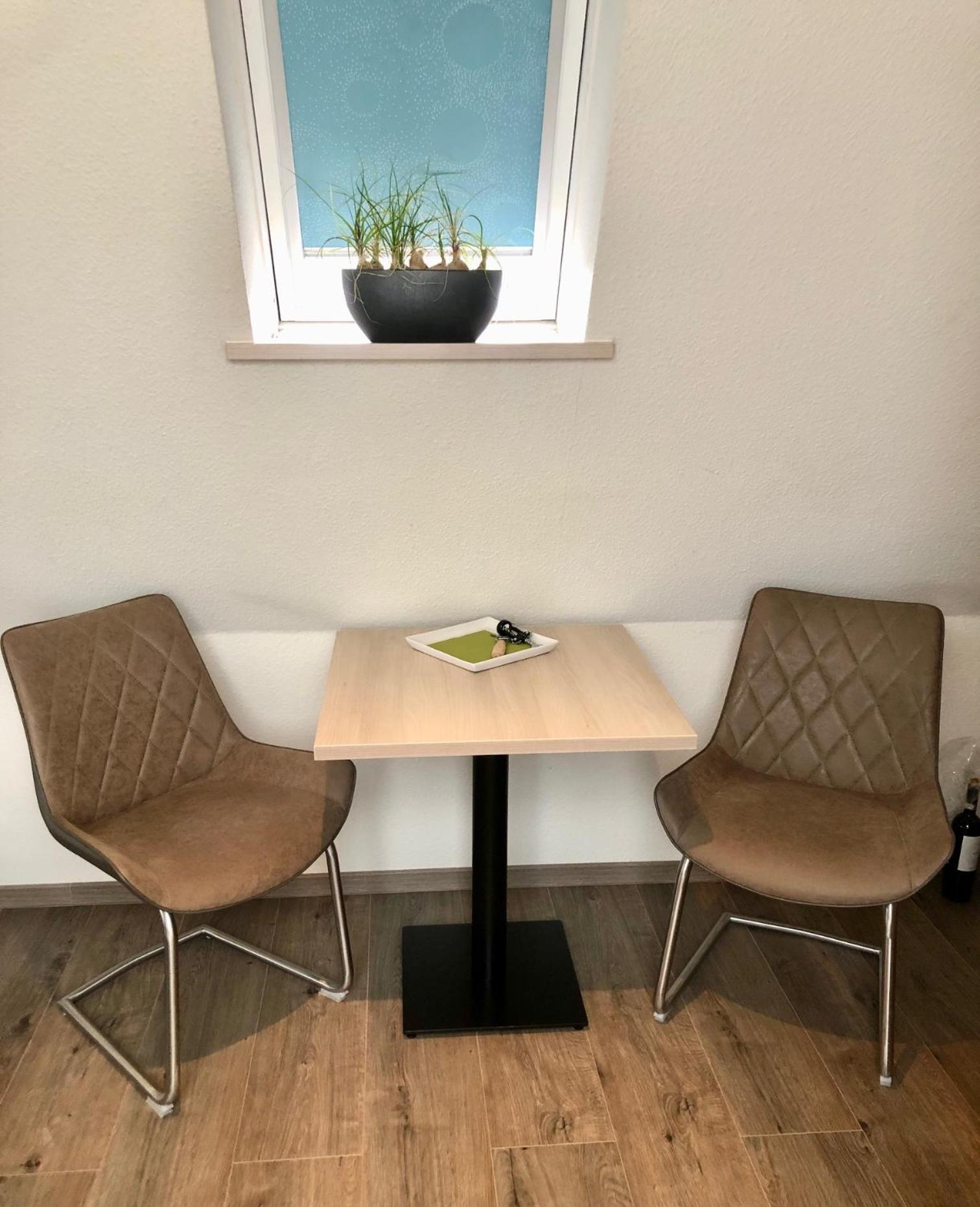 Gruenblau Relax Pension & Apartments 로스토크 외부 사진